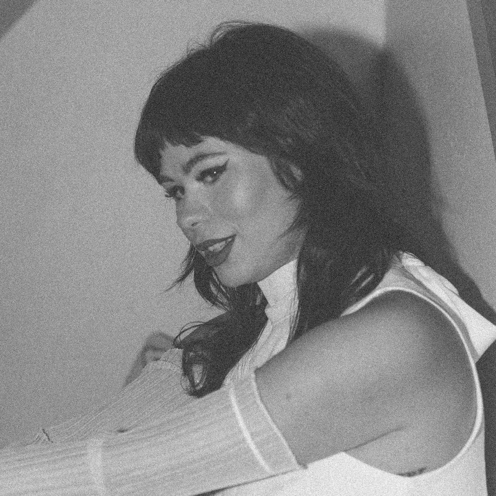 Meet your Posher, Addy